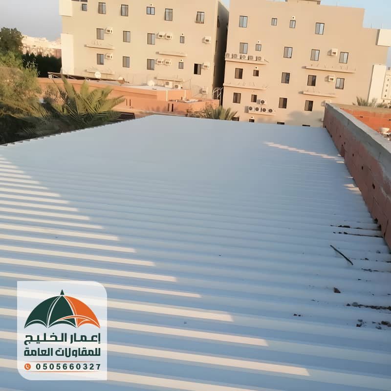 ملاحق بسطح سندويتش بنل جدة