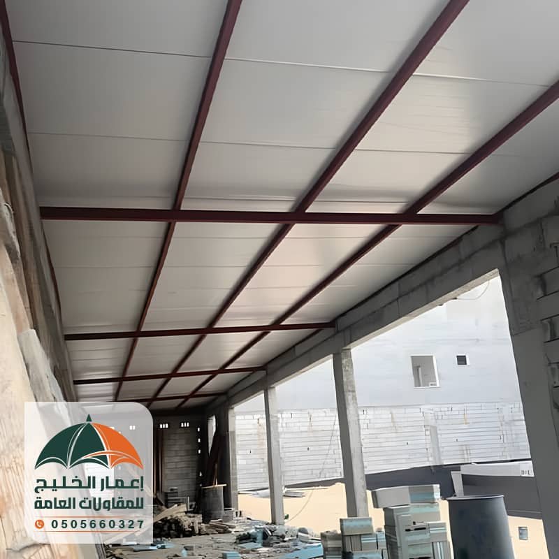 ملحق خارجي للمنزل بسطح ساندوتش بانل عازل للحرارة